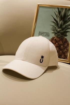PINEAPPLE LEAF FIBER HAT